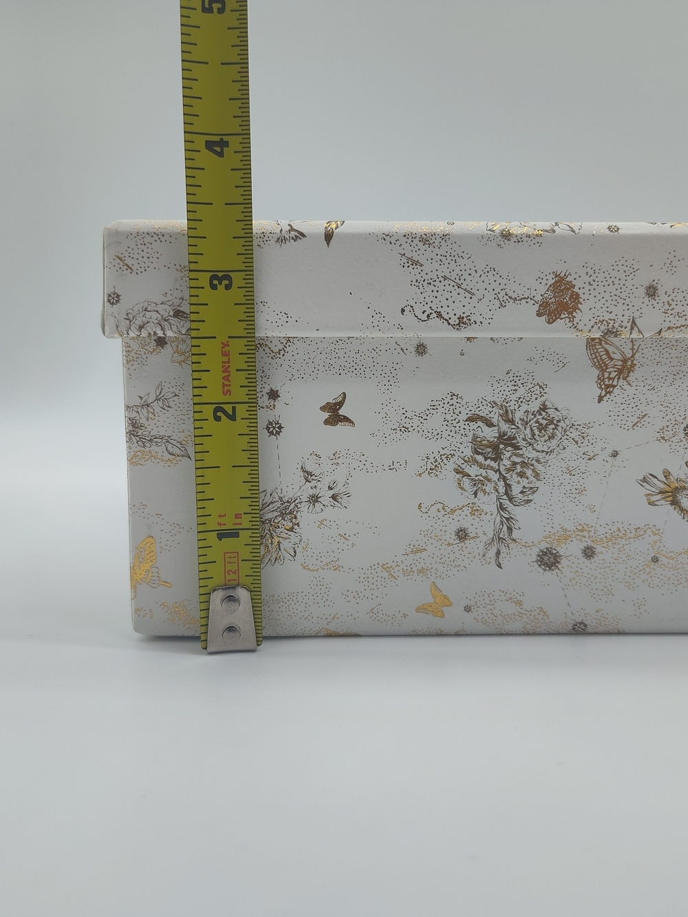 DIOR Limited Edition Holiday Gift Box Ribbon Tissue Gold Foil Butterfly EUC - Picture 10 of 10